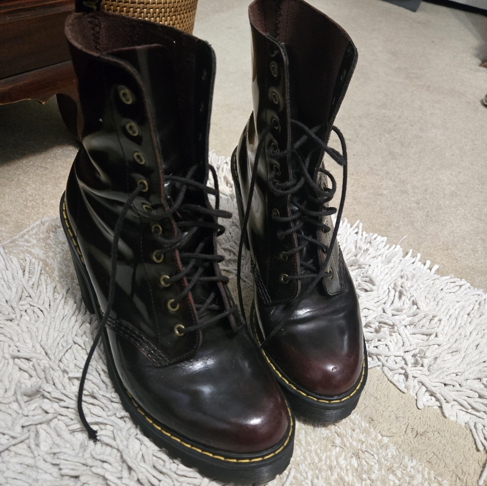 Dr. Martens KENDRA Oxblood